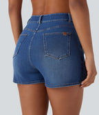 Halara Flex™ Short décontracté en jean extensible effet délavé à taille haute avec poches multiples et détail enveloppant