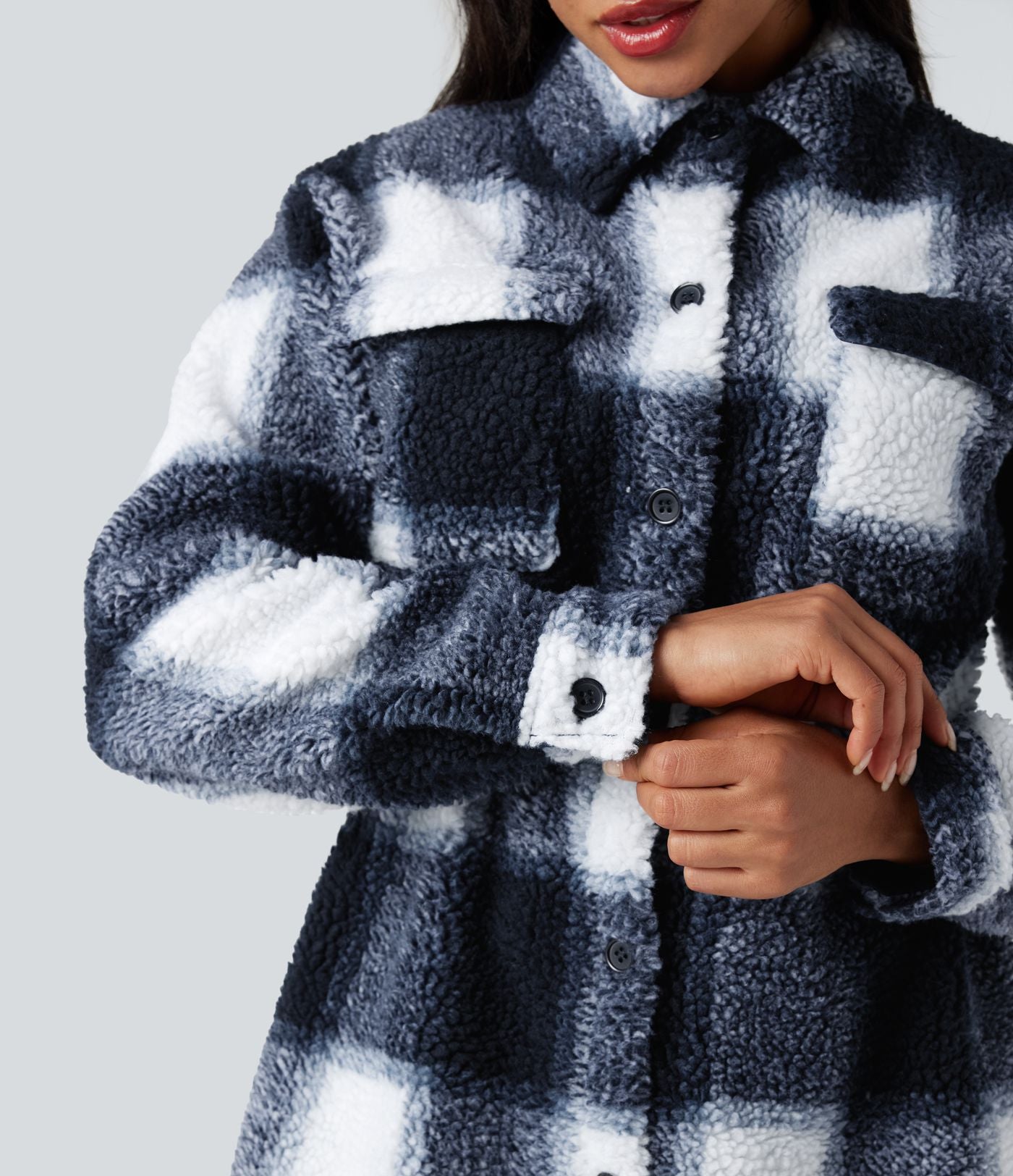 Veste sherpa carreaux manches longues avec cordon de serrage intérieur et poches