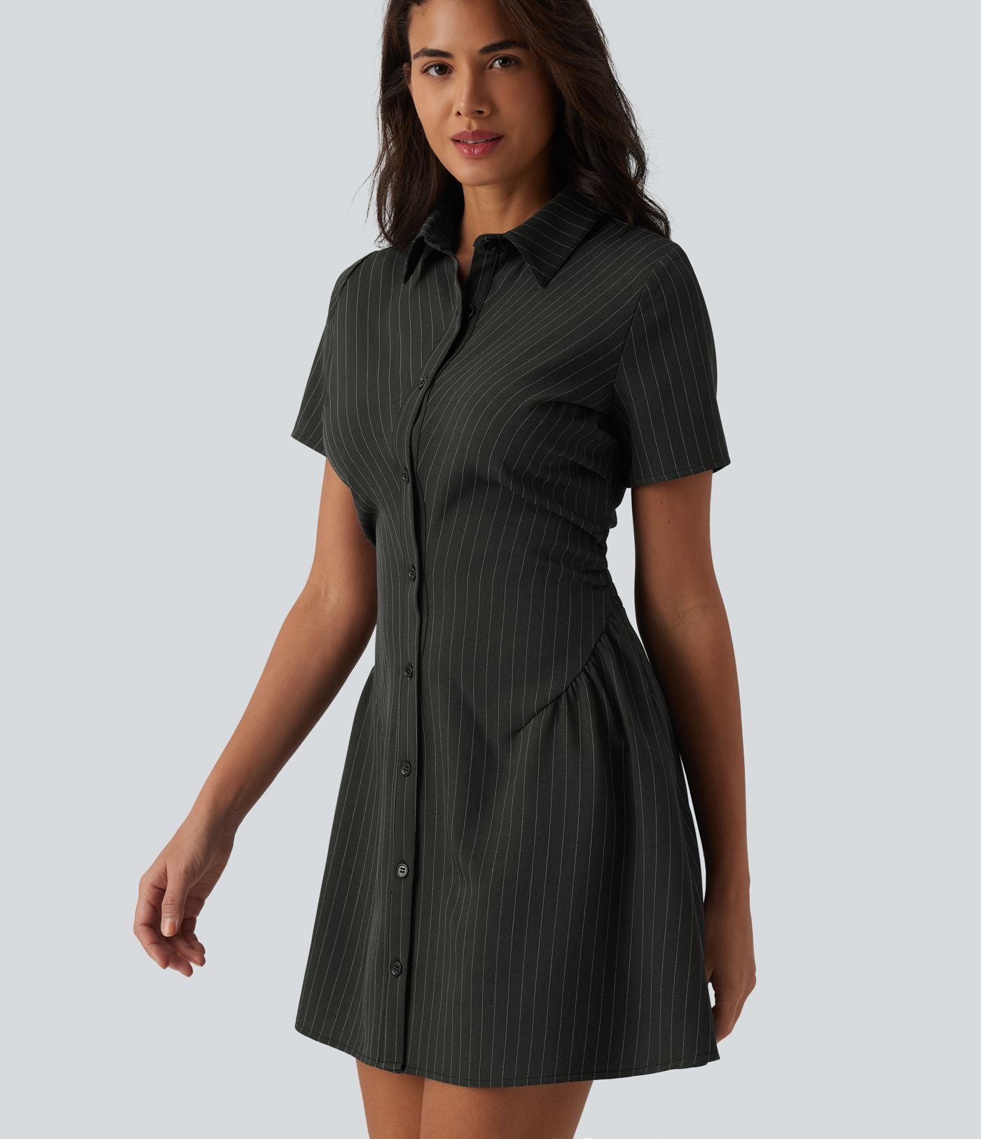 Robe chemise courte casual col manches courtes avec fronces et taille cintrée à rayures