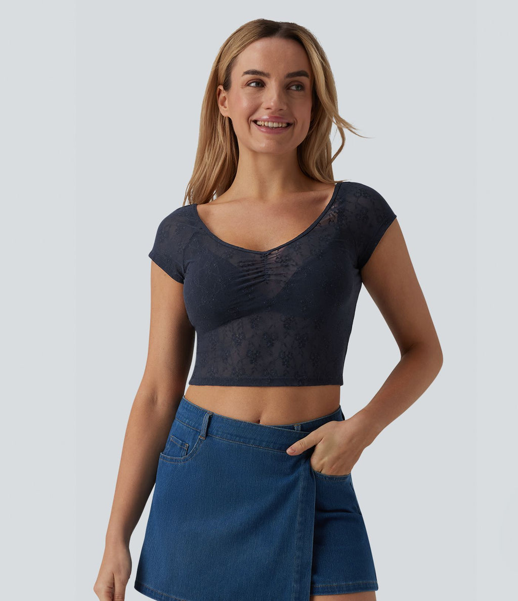 T-shirt casual court col cœur manches courtes en dentelle