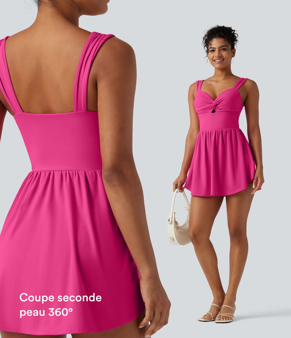 Robe casual micro-mini 2-en-1 avec brassière intégrée et décolleté cœur en SoftlyZero™ Plush avec poche - Édition Easy Peasy
