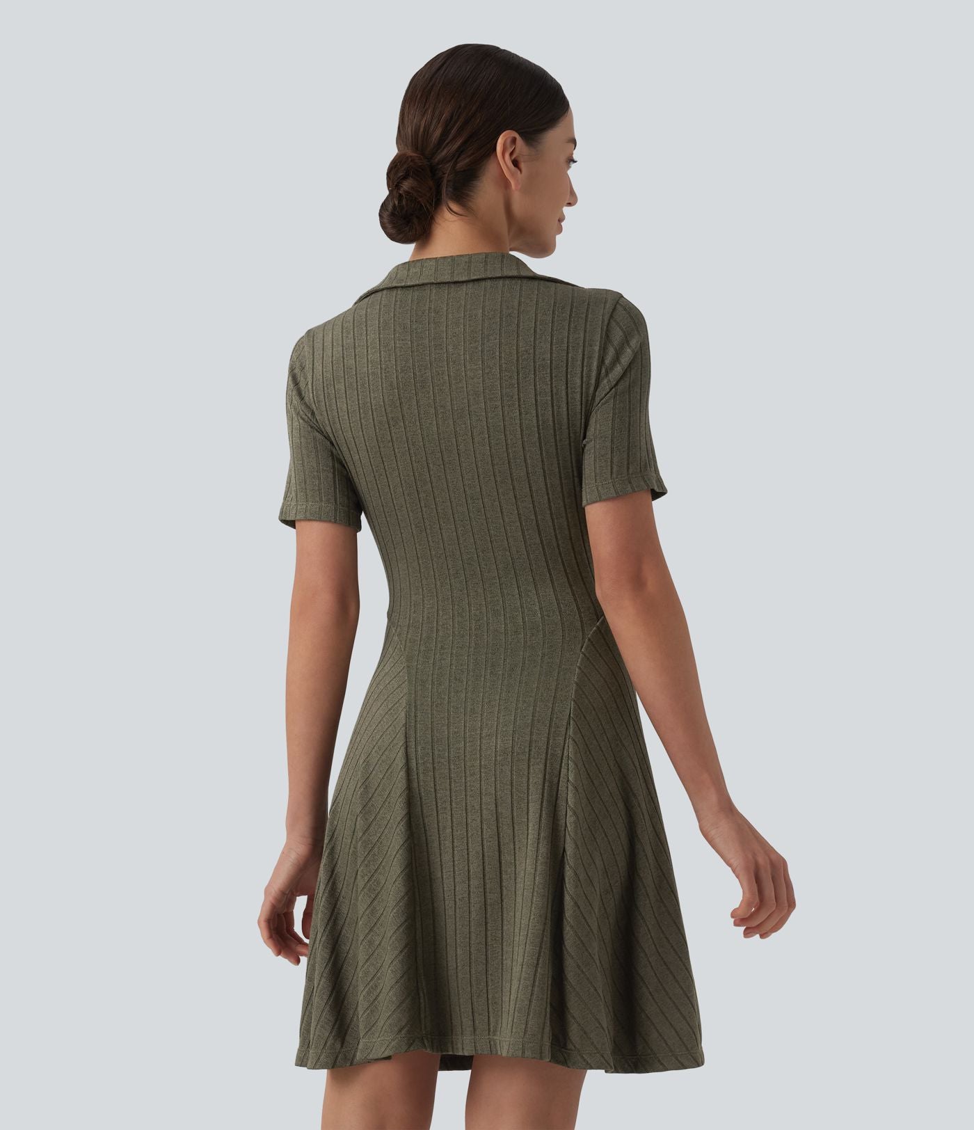 Robe mini casual évasée col V manches courtes en maille côtelée