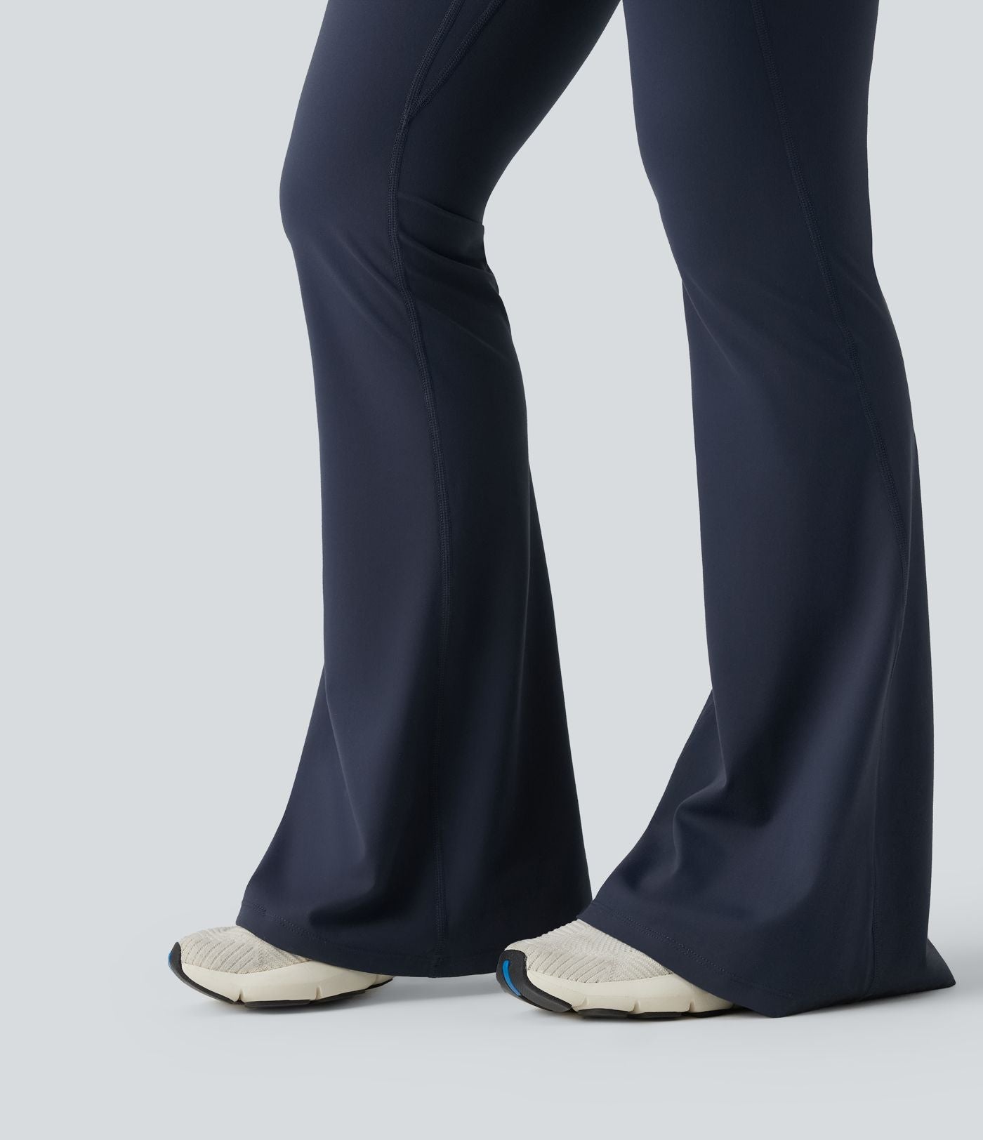 Halara UltraSculpt™ Legging yoga évasé gainant push-up taille haute à fronces avec poches