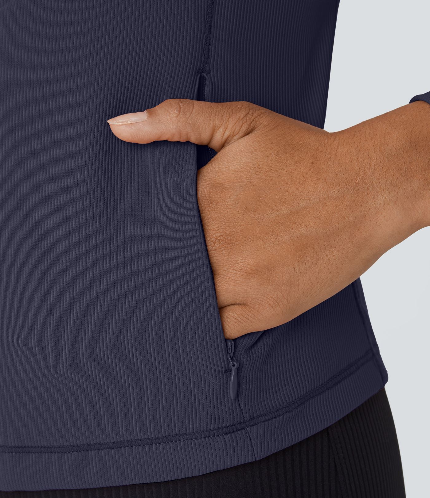 Patitoff™ Flow Veste Casual Courte à Col Montant Résistante aux Poils d'Animaux avec Fermeture Éclair Poches Latérales et Trou pour le Pouce