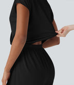 Combinaison fluide en tissu gaufré, col V, manches courtes, jambes larges et poches latérales - Easy Peasy Edition