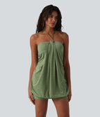 Robe mini moulante à dos nu et brassière intégrée