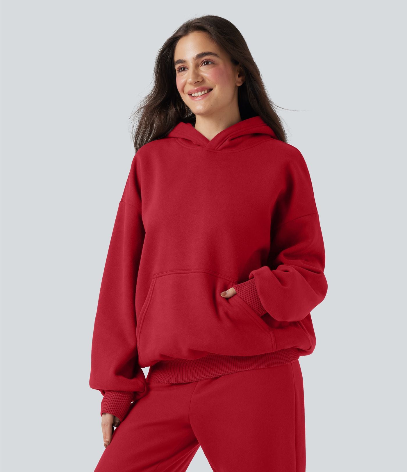Sweat à capuche en coton molleton manches longues avec poches