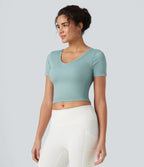 Haut de yoga court OneForm Seamless Flow col V à manches courtes avec brassière intégrée