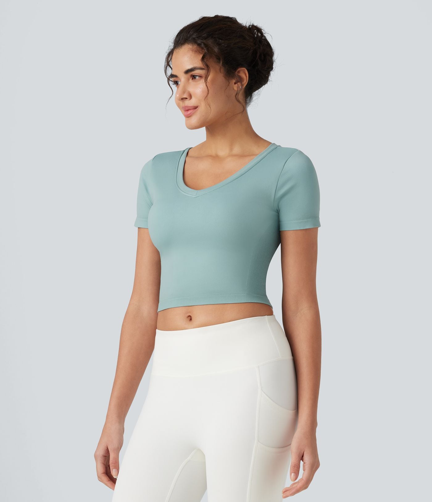 Haut de yoga court OneForm Seamless Flow col V à manches courtes avec brassière intégrée