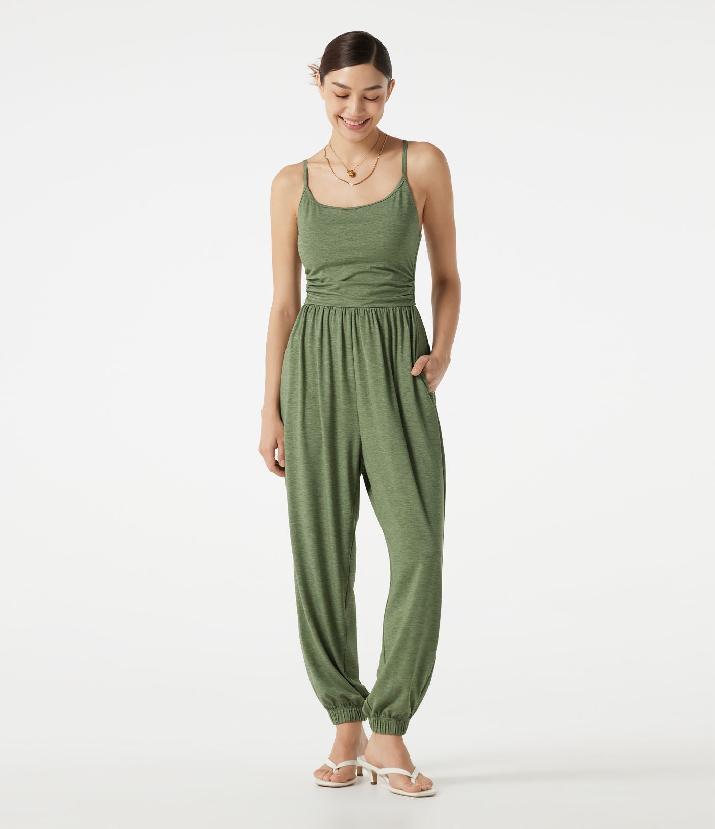 Combinaison jogging décontractée chinée à bretelles réglables, soutien-gorge intégré froncé et poches - Édition Easy Peasy