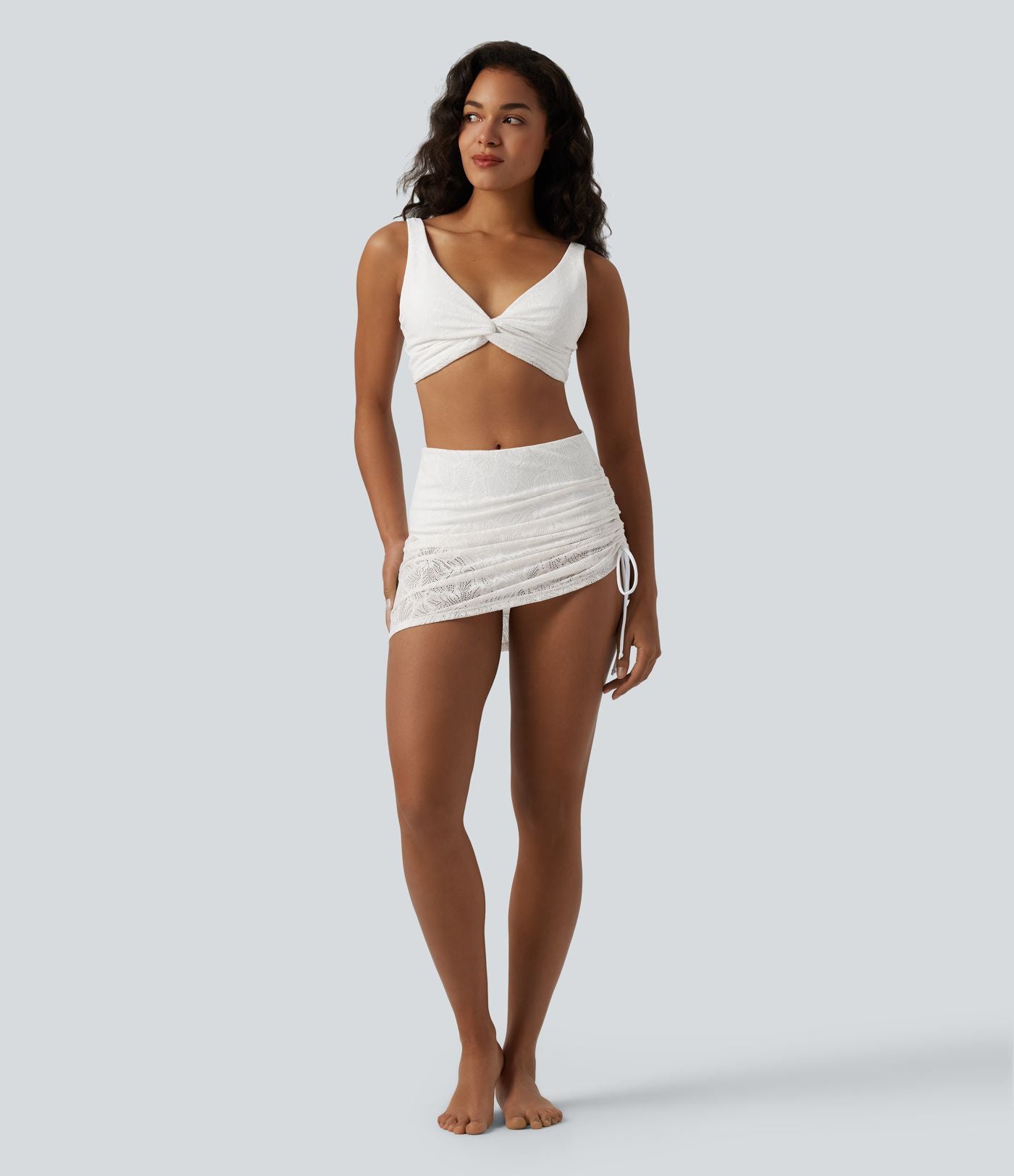 Ensemble Bikini 2-en-1 col V profond ventre plat avec détail torsadé, bretelles réglables, cordon de serrage et superposition en dentelle