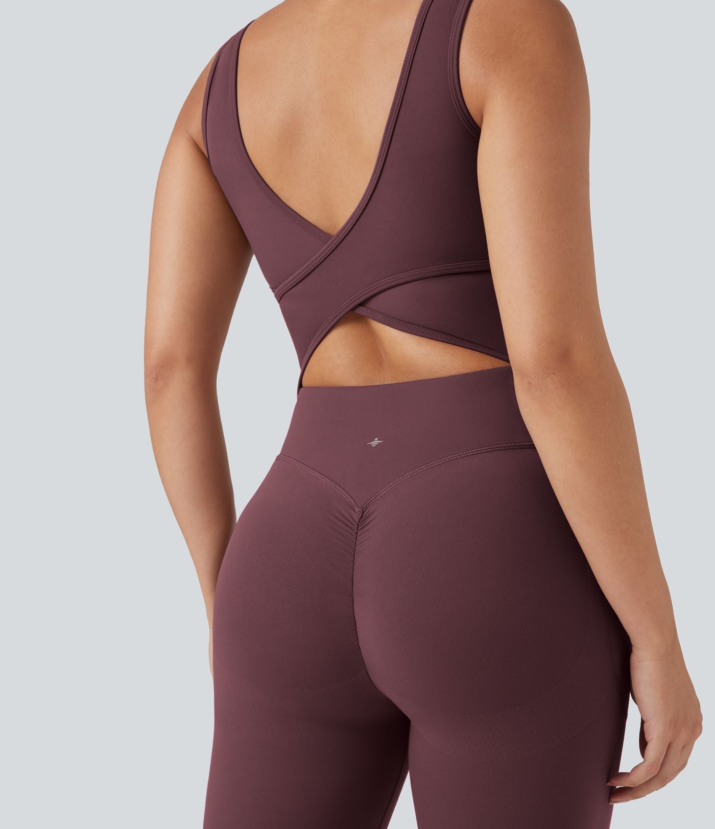 Combinaison de sport Halara UltraSculpt™ col V gainante push-up à poches