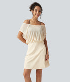 Robe-short mini SoftlyZero™ Plush pour le yoga à encolure bateau, manches courtes et poches - Easy Peasy