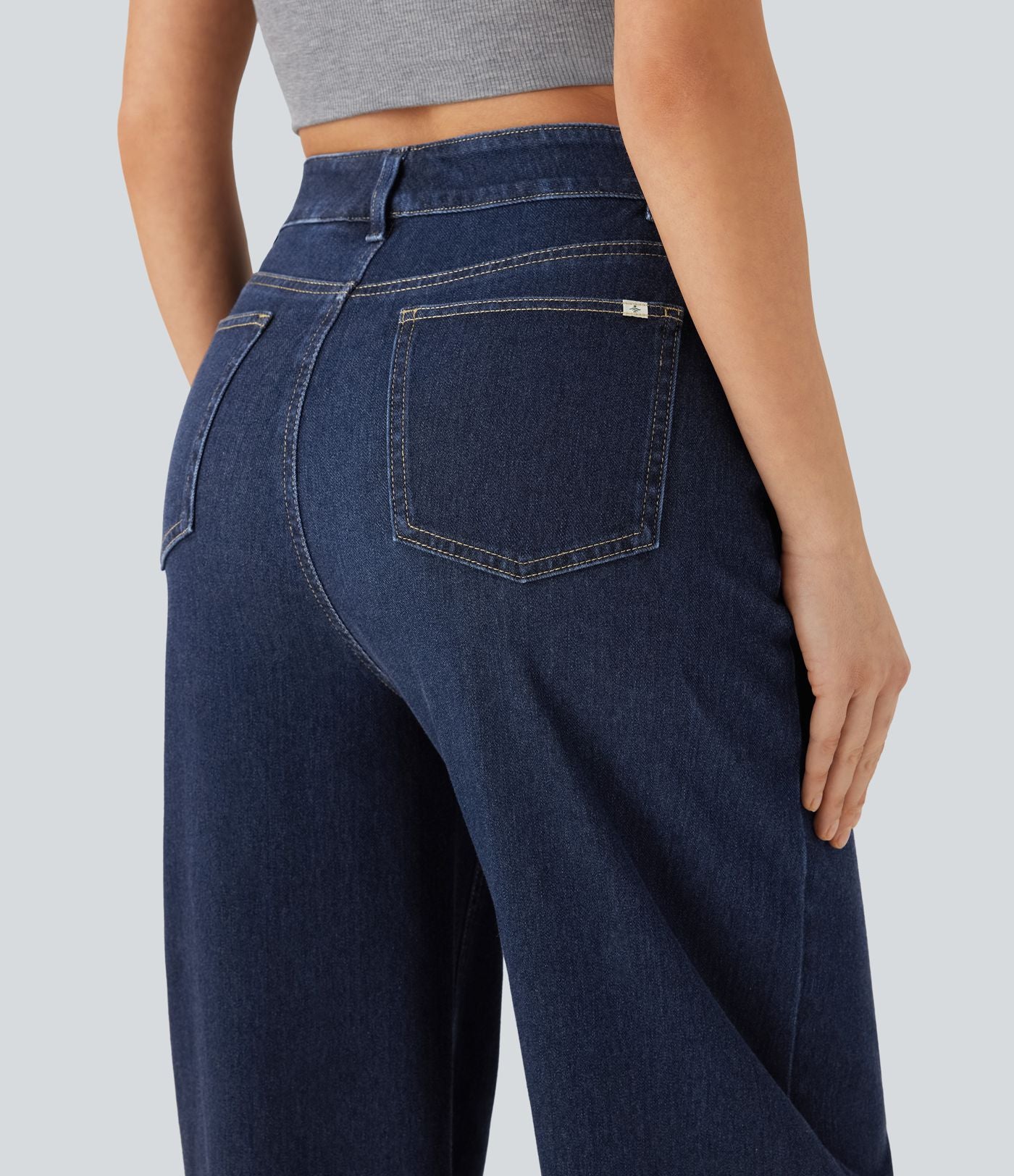 Jean ample délavé taille haute en maille extensible avec poches multiples