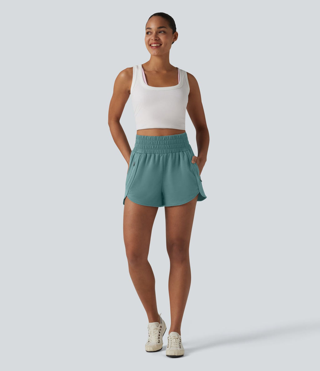 Short sweat décontracté taille haute à ourlet arrondi 7,5 cm avec poches
