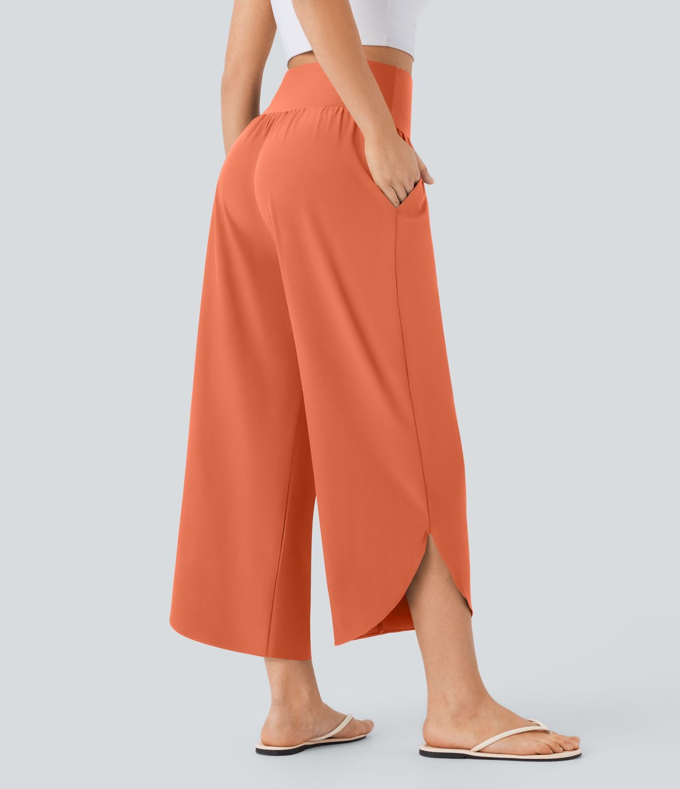 Pantalon fluide resort Breezeful™ à séchage rapide, coupe fendue et effet ventre plat