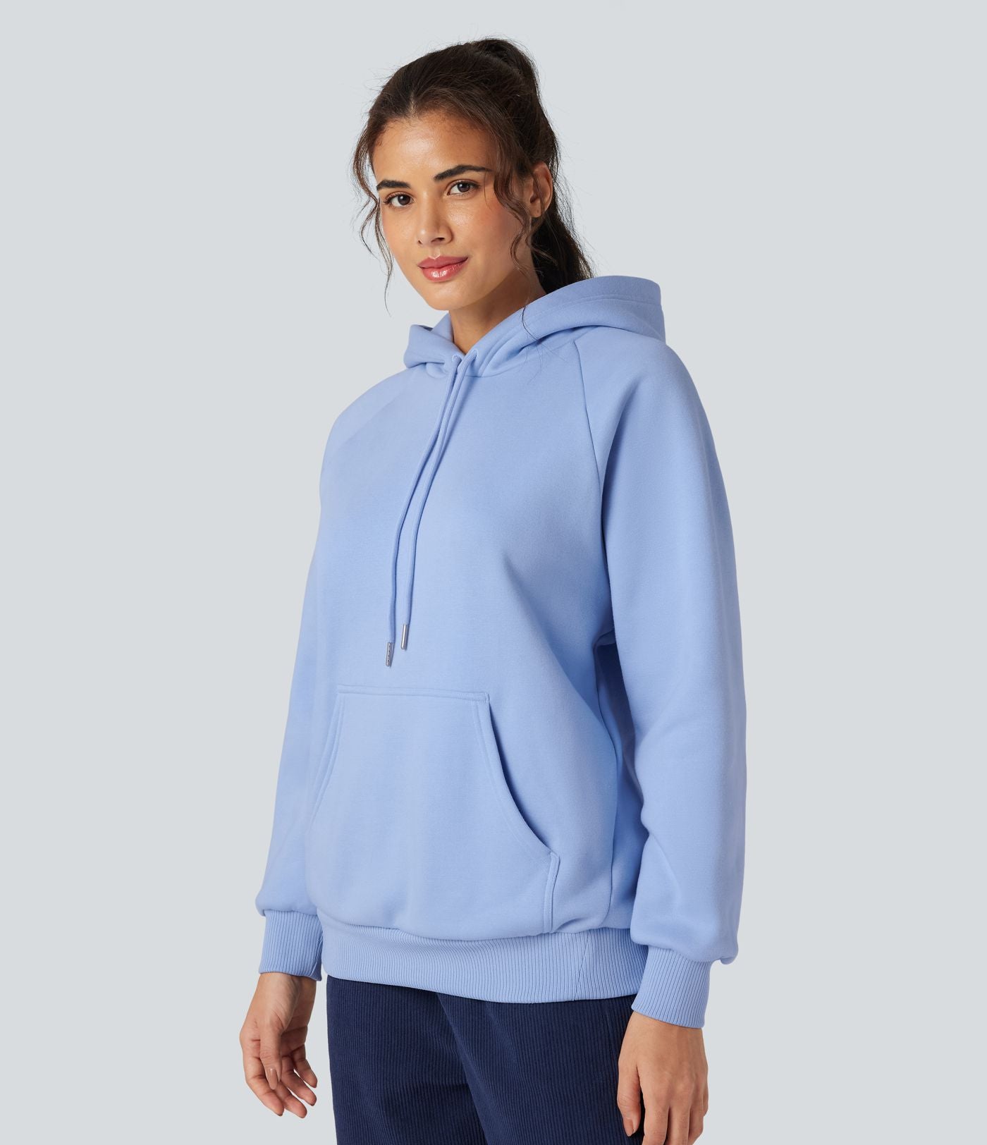 Sweat-shirt coton polaire à capuche cordon de serrage manches longues avec poches