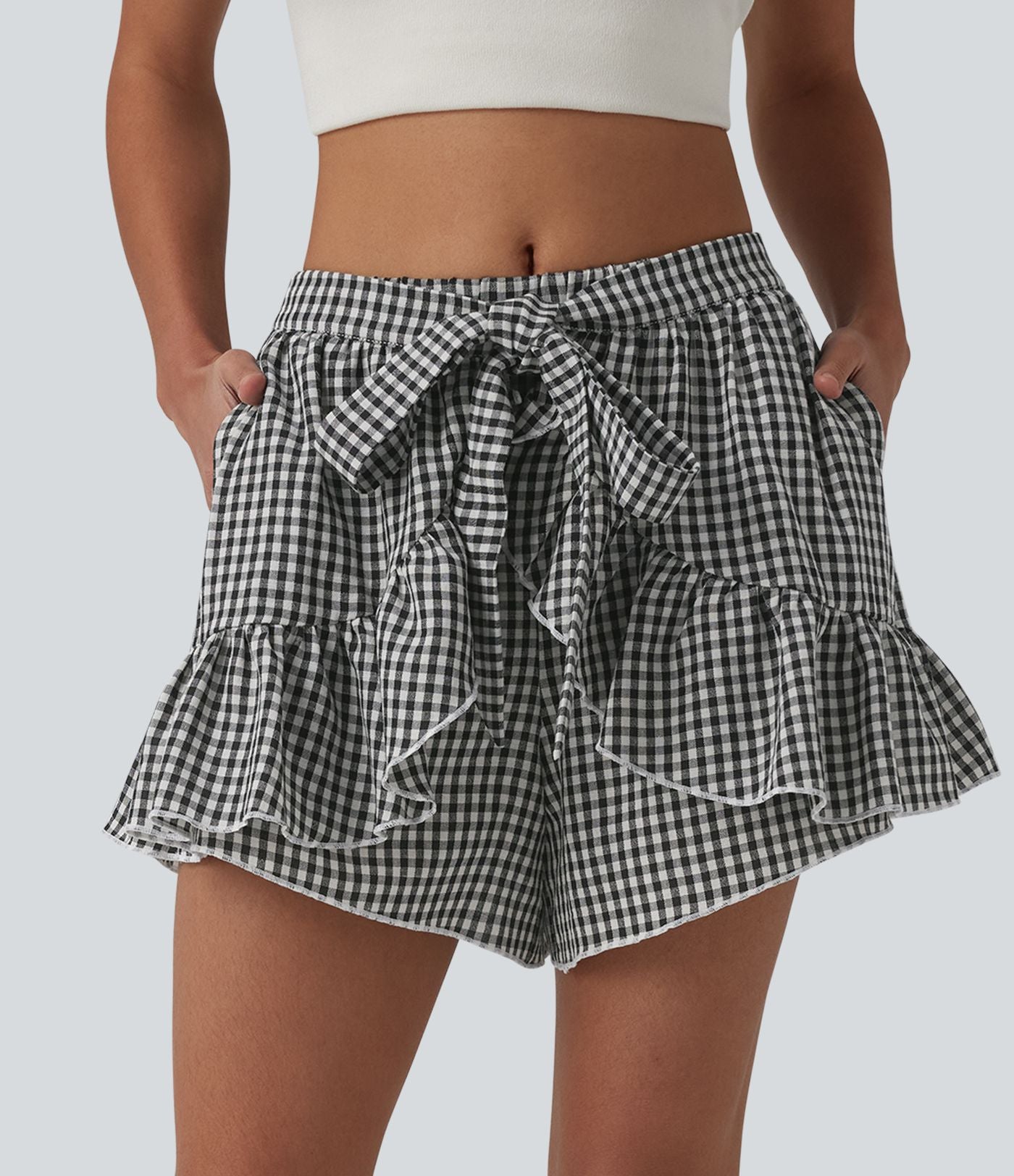 Short resort à volants en vichy aspect lin taille mi-haute avec nœud frontal et poches