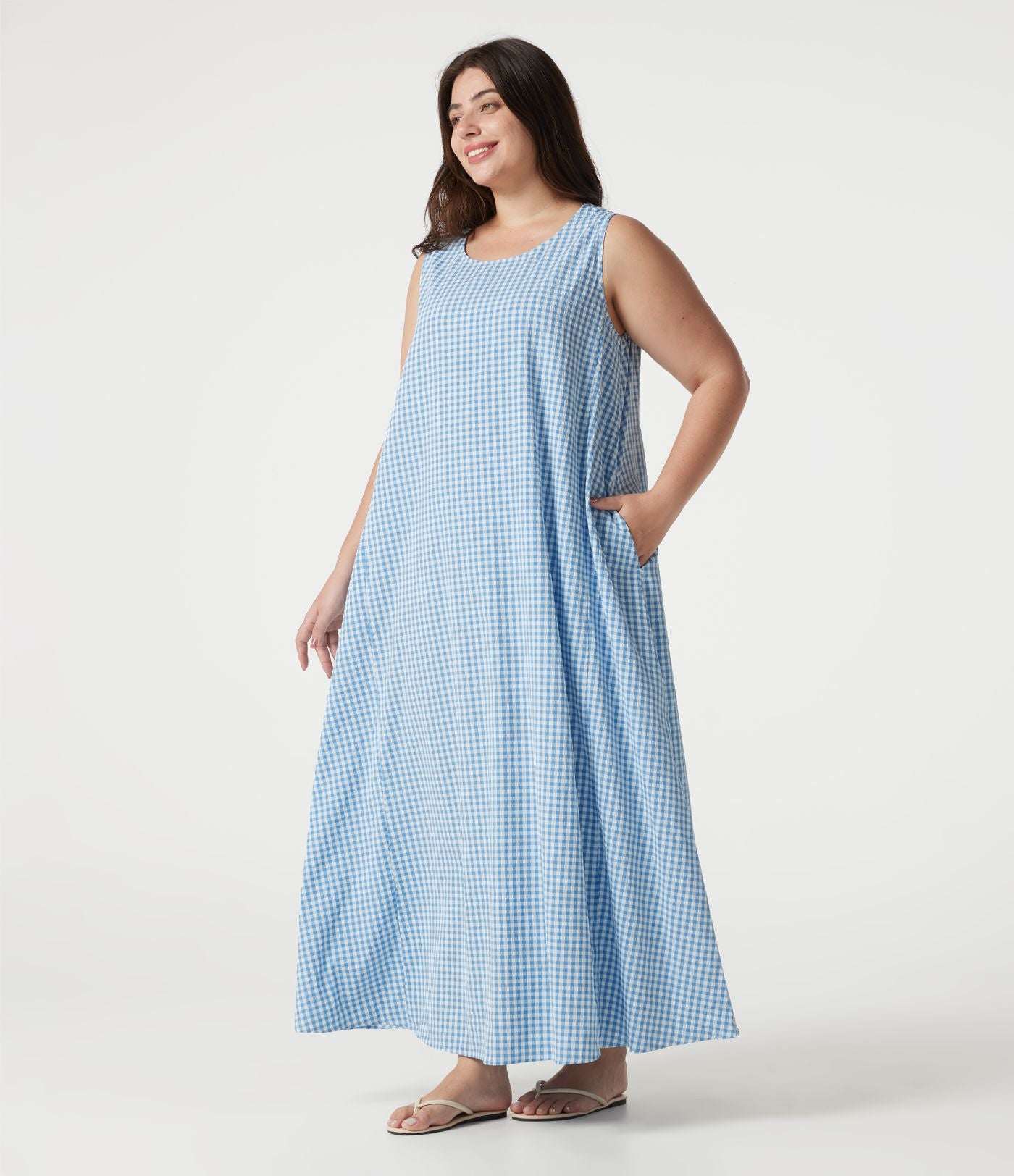 Robe débardeur midi sans manches col rond en vichy froissé grande taille à poches