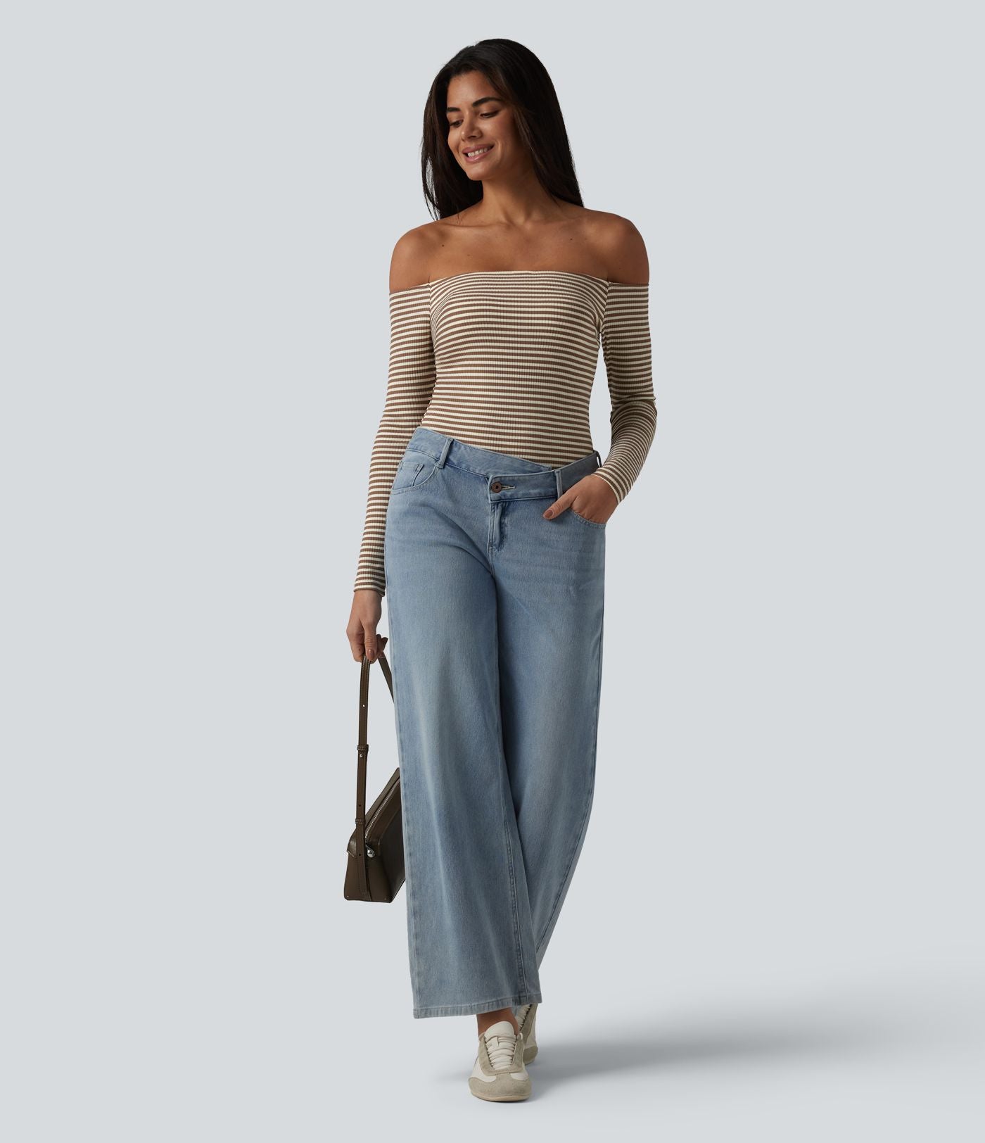 T-shirt casual rayé en maille côtelée à épaules dénudées, manches longues et soutien-gorge intégré