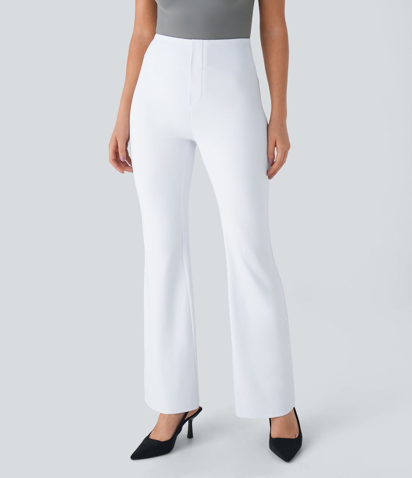 Pantalon tailleur légèrement évasé taille haute avec poches arrière Halara Flex™