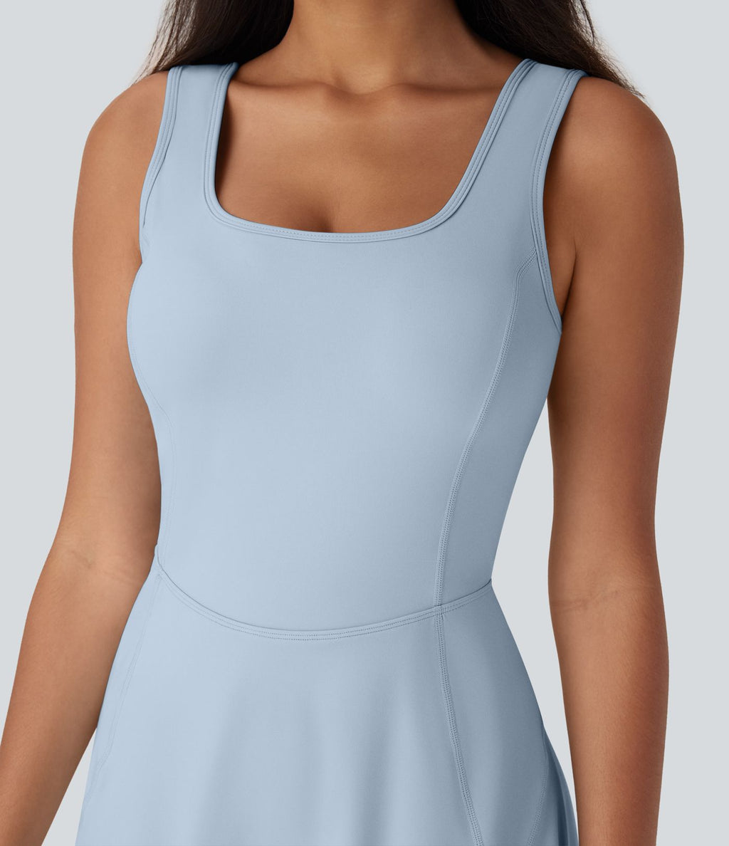 Robe SoftlyZero™ Airy de danse mini 2-en-1 dos nu, col U, bretelles croisées, poches latérales et effet frais InstantCool, accès facile Easy Peasy