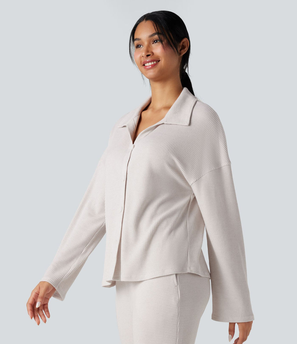 Top détente gaufré col tailleur manches longues boutonnage décontracté