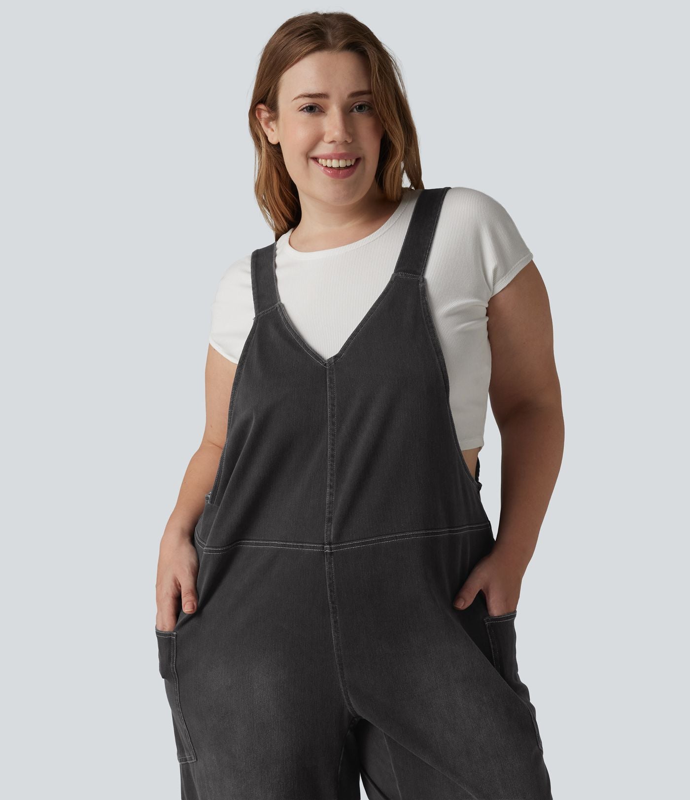 Salopette décontractée Halara Flex™ grande taille en maille denim extensible délavée col V avec poches