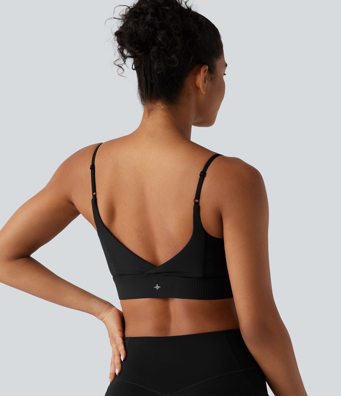 Brassière de yoga en maille côtelée, maintien léger avec coussinets amovibles