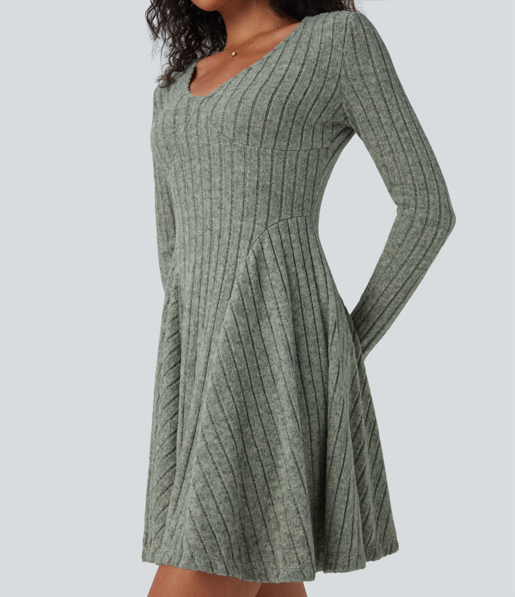 Robe décontractée mini évasée maille côtelée col V manches longues