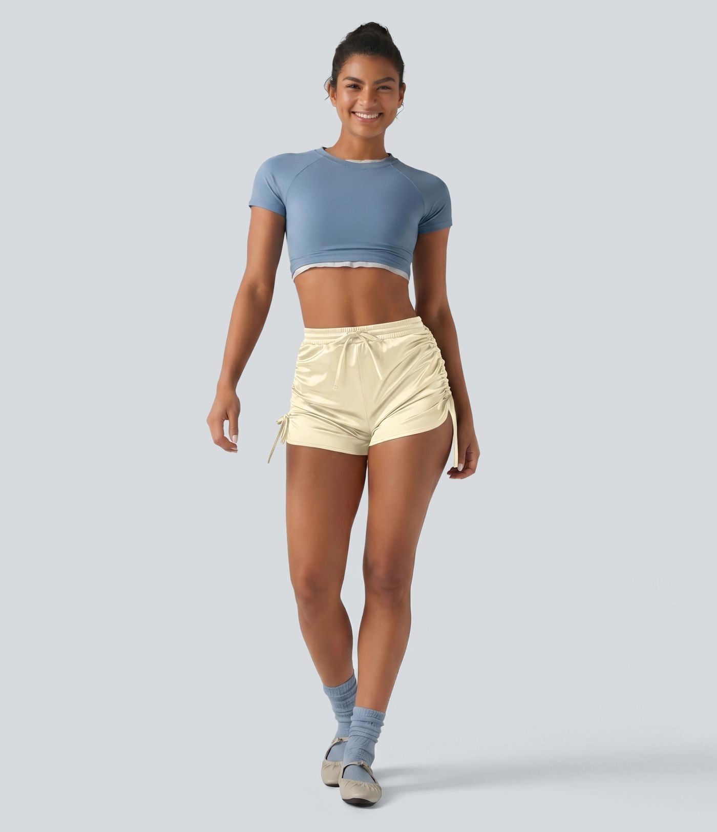 Short décontracté satiné taille haute avec cordon de serrage froncé et poche