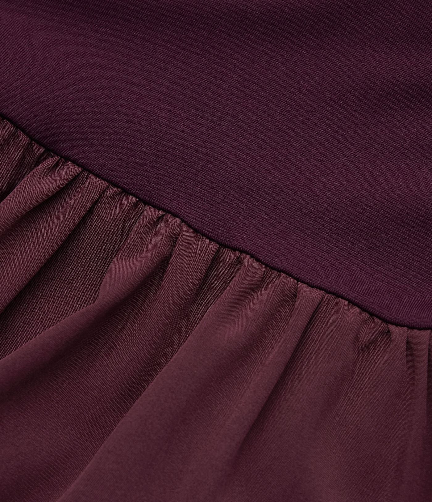 Robe casual mi-longue col U dos nu à bretelles croisées avec poches