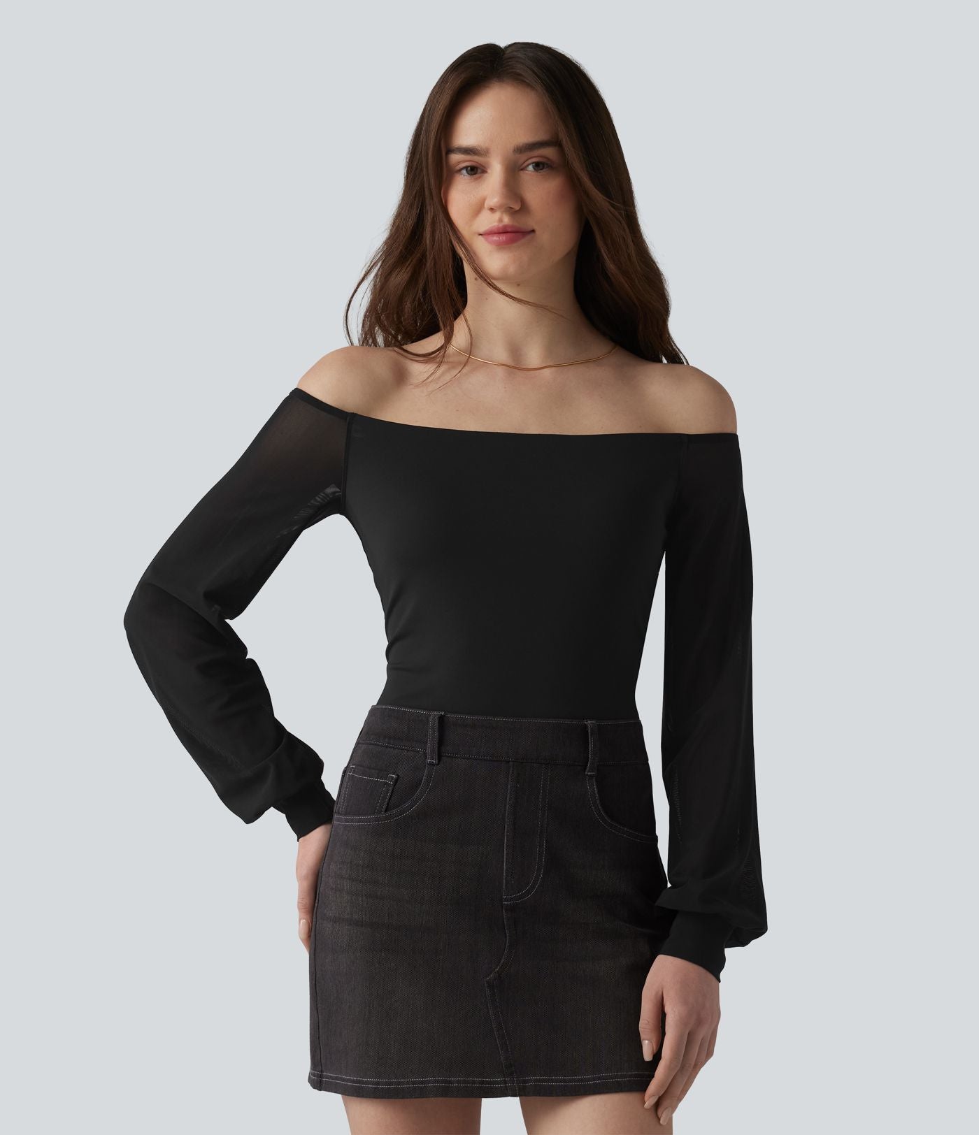 T-shirt SoftlyZero™ Airy décontracté épaules dénudées manches longues en tulle respirant effet frais InstantCool avec brassière intégrée, protection solaire UPF50+
