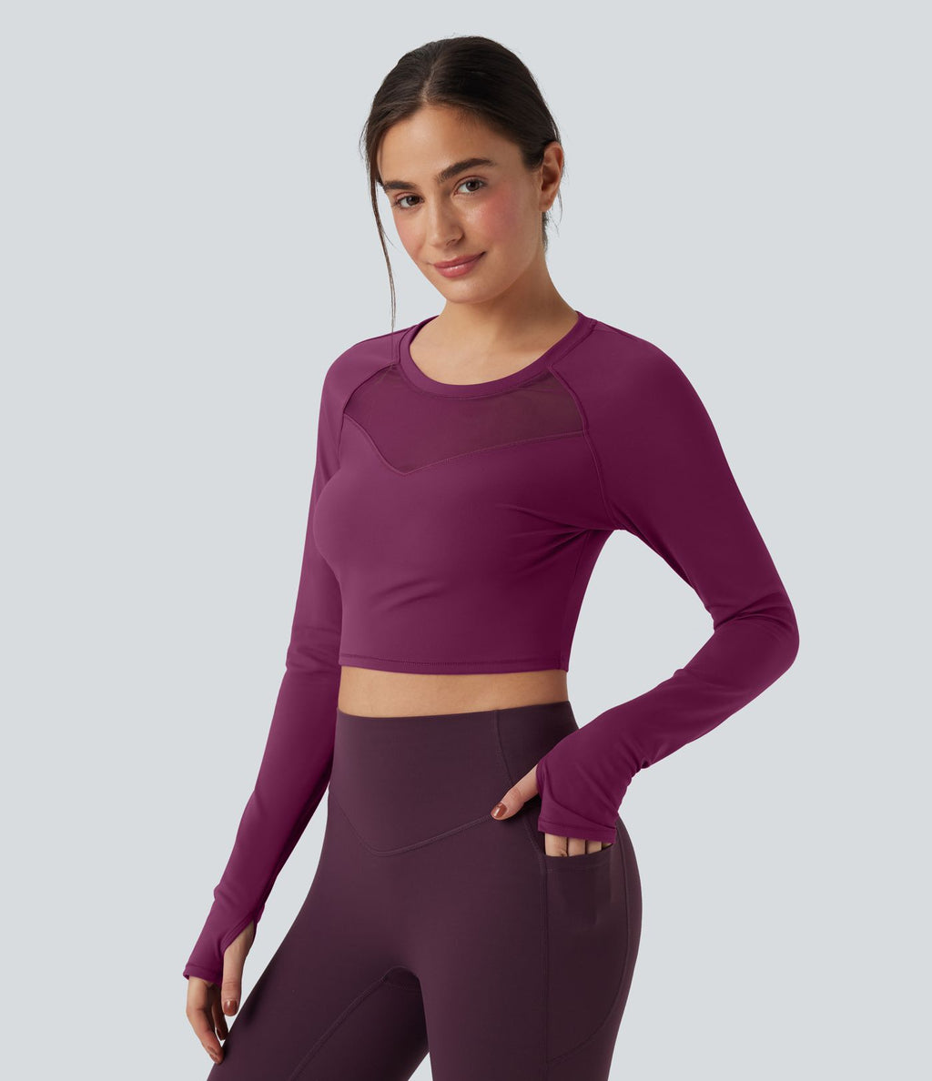 Haut de sport yoga court SoftlyZero™ Plush manches longues avec trous pour pouces et résille contrastante