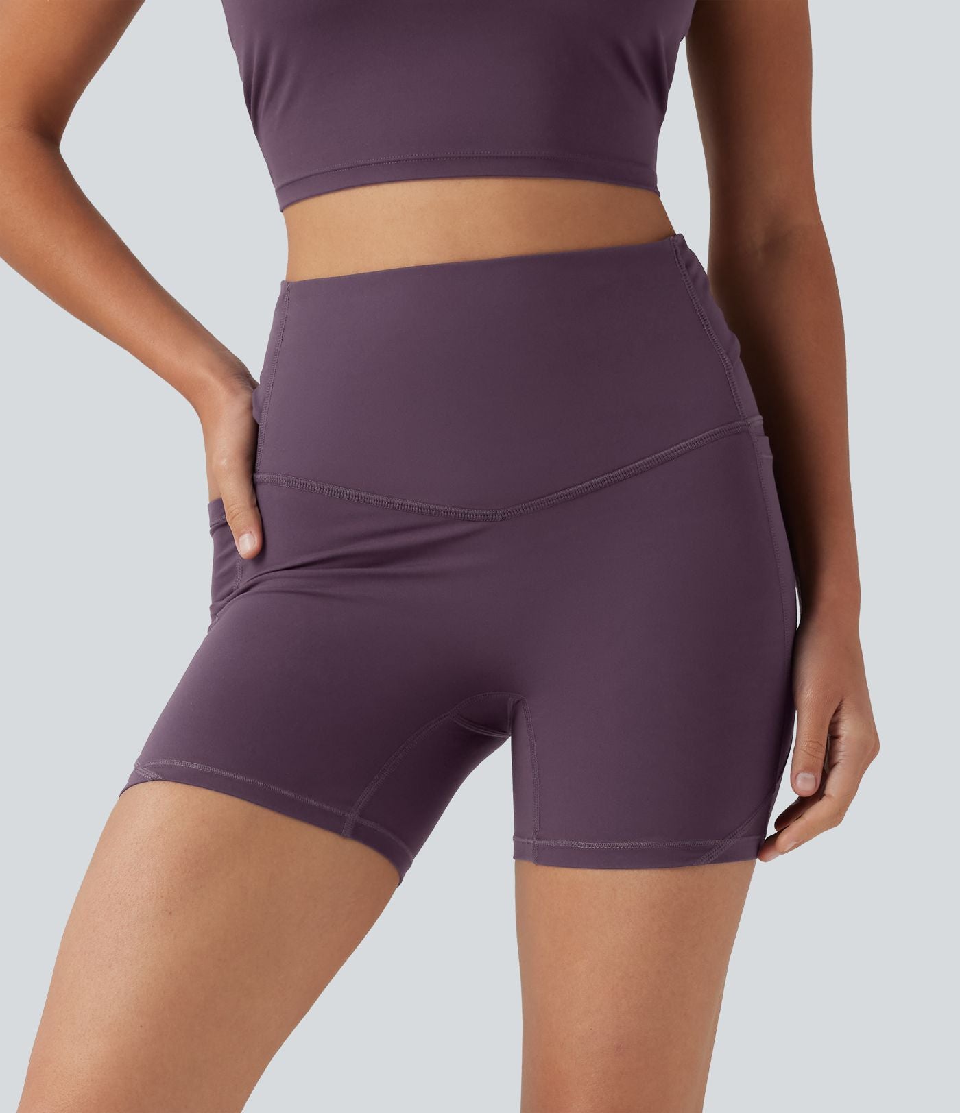 Short biker de yoga Halara UltraSculpt™ taille haute avec détail torsadé au dos, poches, 12,5 cm