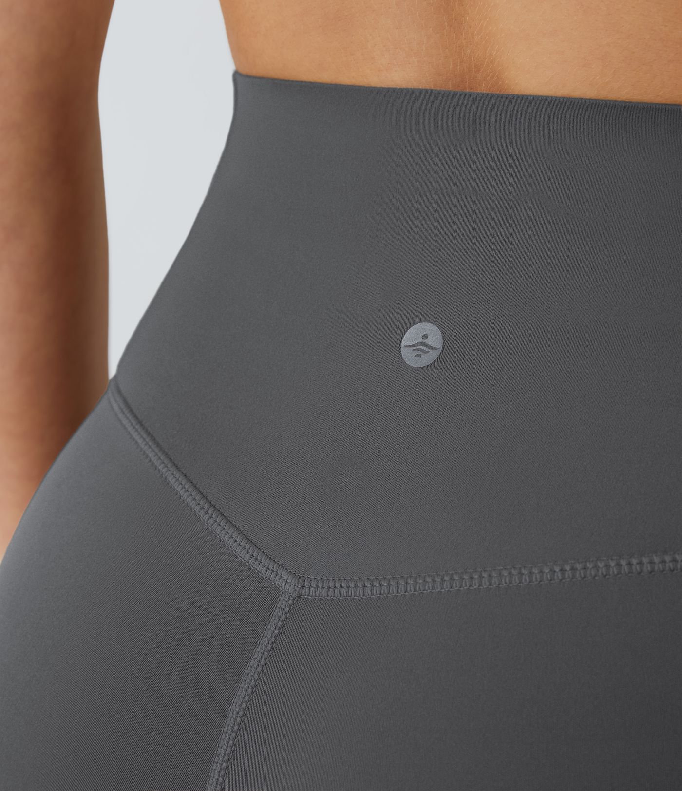 Legging corsaire d'entraînement gainant taille haute avec poches Halara UltraSculpt™
