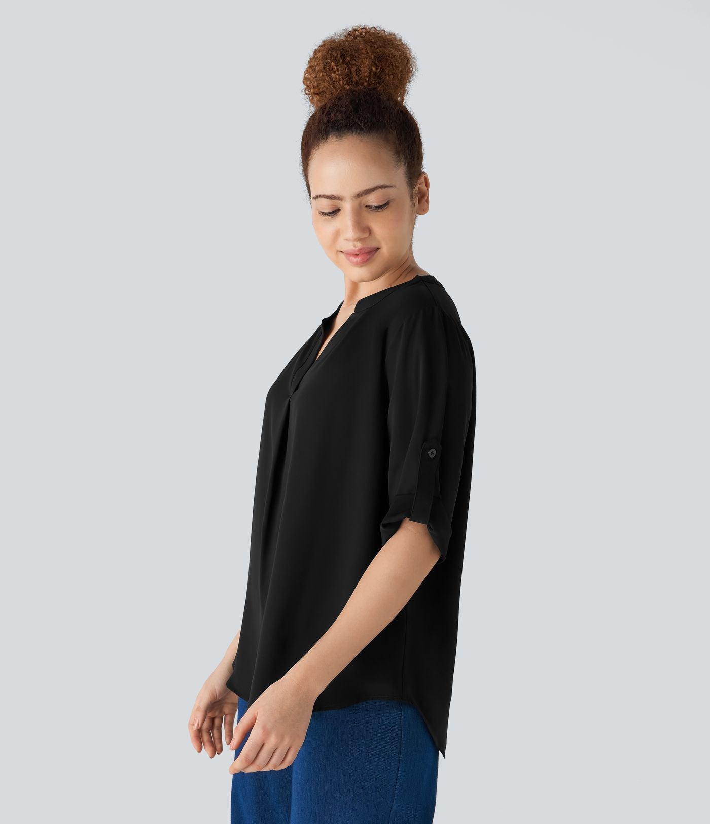 Chemise Travail à Col en V Boutonnée Manches Trois Quarts et Ourlet Courbé