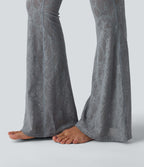 Pantalon de yoga évasé gainant taille haute avec dentelle contrastée et poche Halara UltraSculpt™