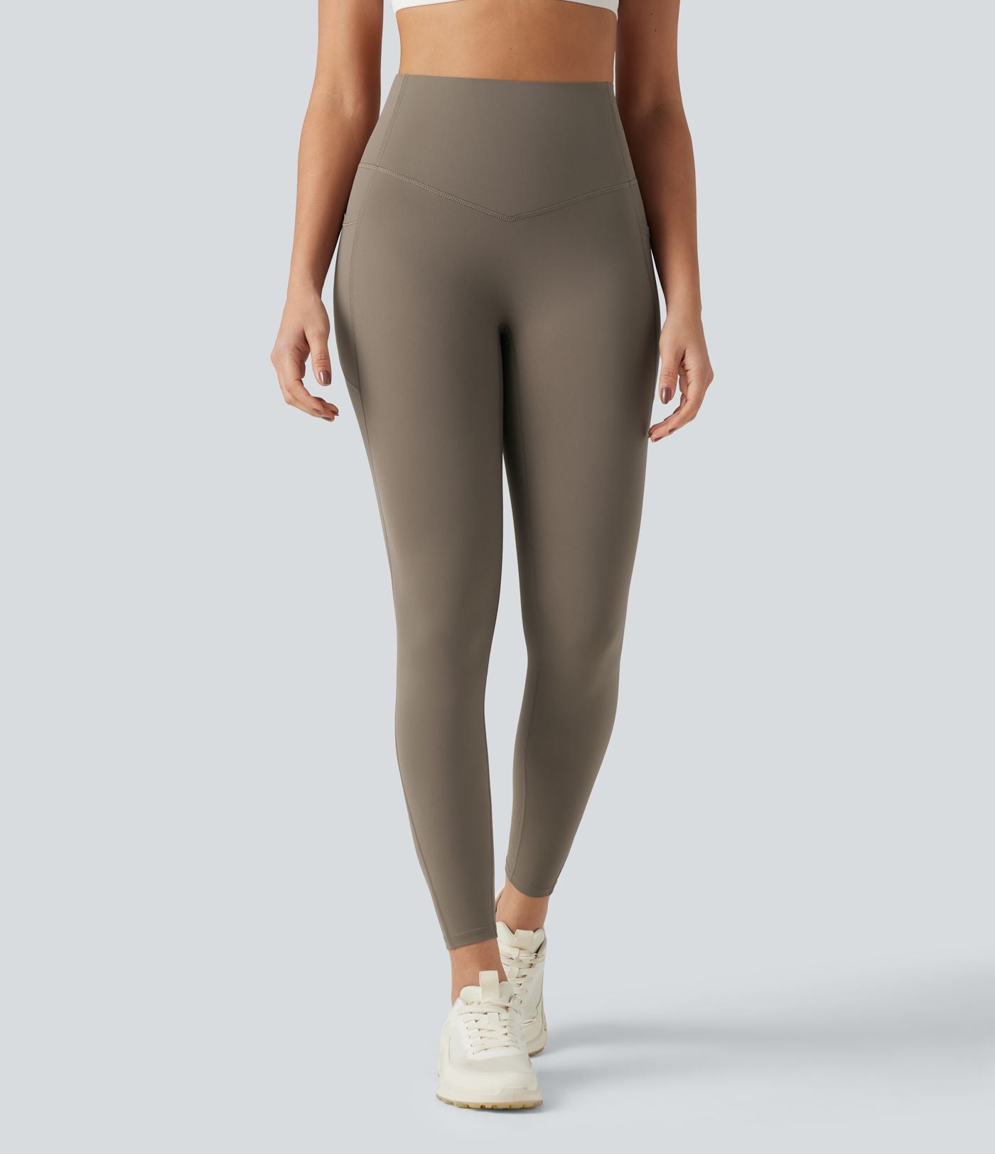 Legging d'entraînement gainant taille haute avec poches Halara UltraSculpt™