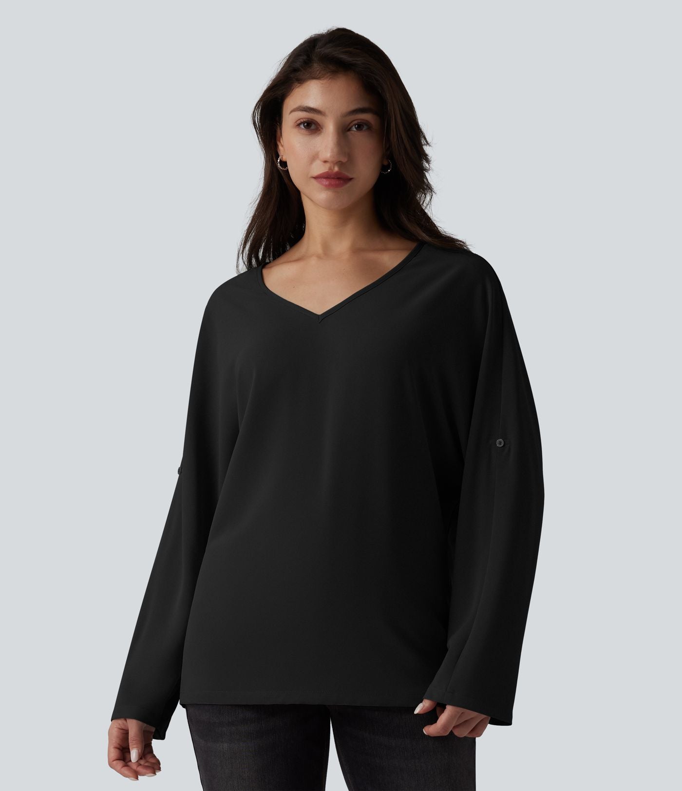 Blouse esprit bureau défroissage facile, col V et manches longues