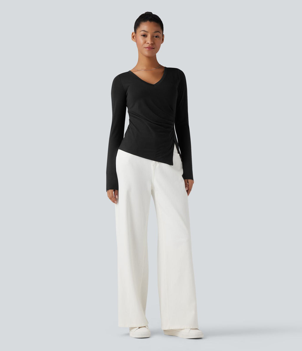 Top casual push-up à col V avec bonnets moulés, manches longues, fronces et ourlet fendu - Bonnet A/B