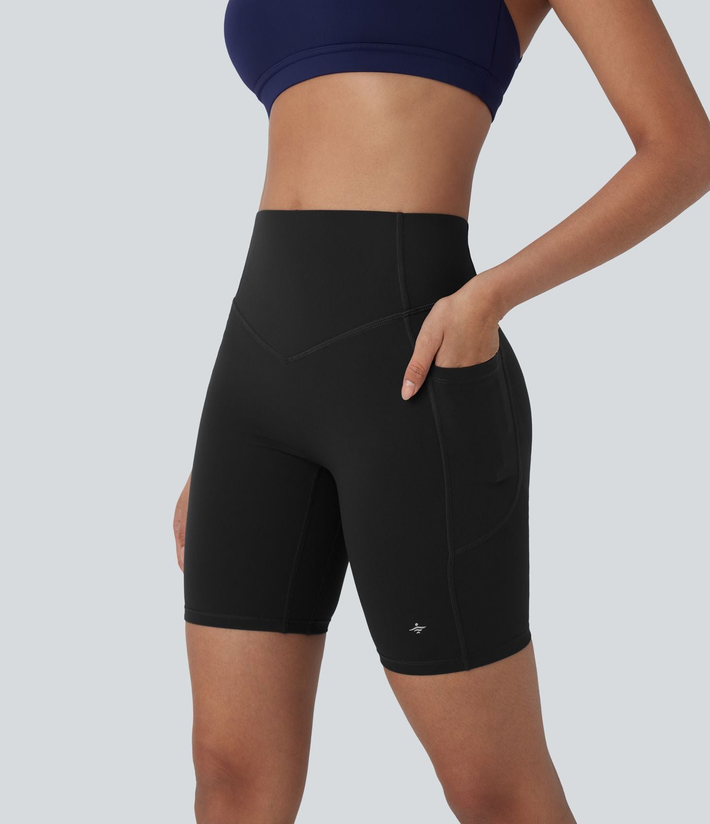 Short cycliste 17,5 cm d'entraînement gainant galbant taille haute avec poches Halara UltraSculpt™
