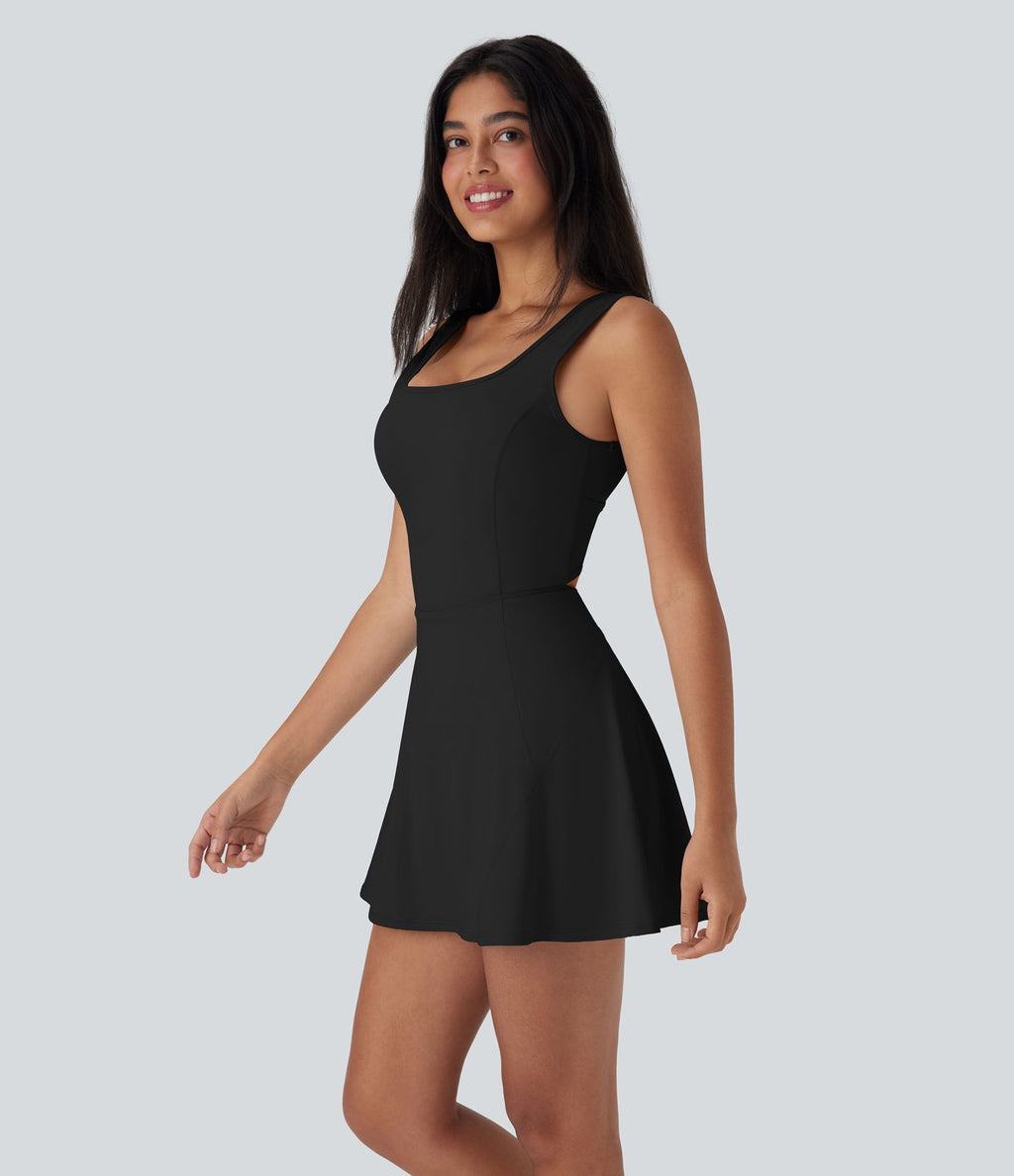 Robe SoftlyZero™ Airy de danse mini 2-en-1 dos nu, col U, bretelles croisées, poches latérales et effet frais InstantCool, accès facile Easy Peasy