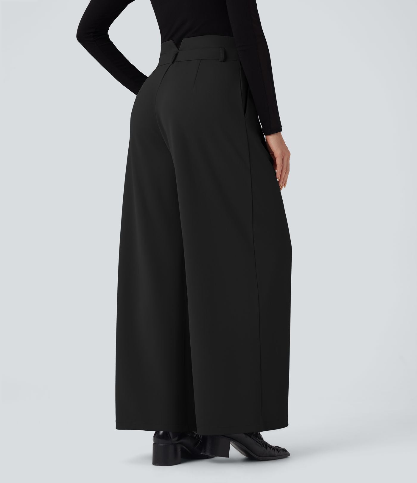Pantalon de travail en crêpe à taille haute et jambes larges avec double ceinture et poches Halara Flex™