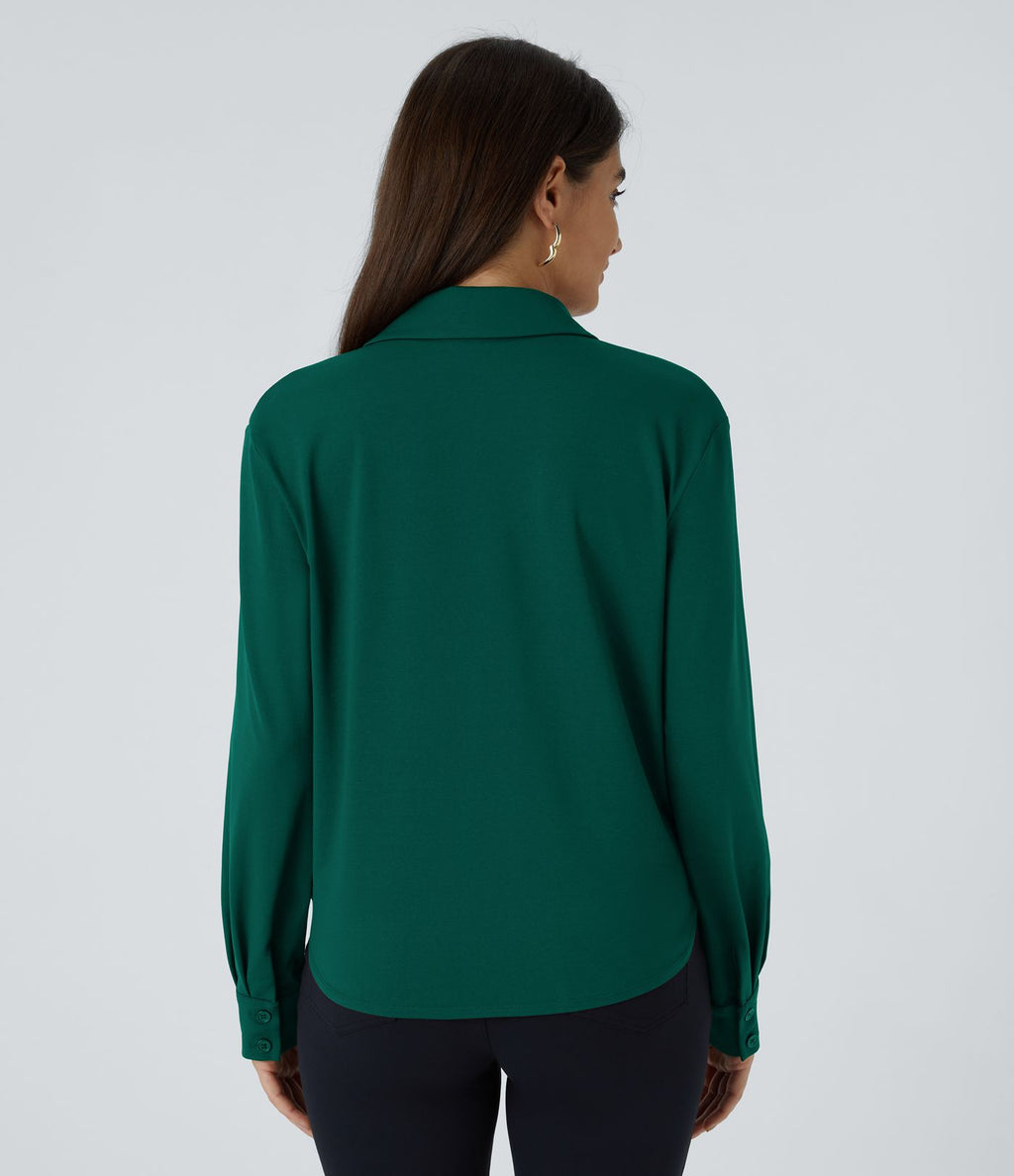 Chemise de travail à col cranté, coupe croisée et manches longues