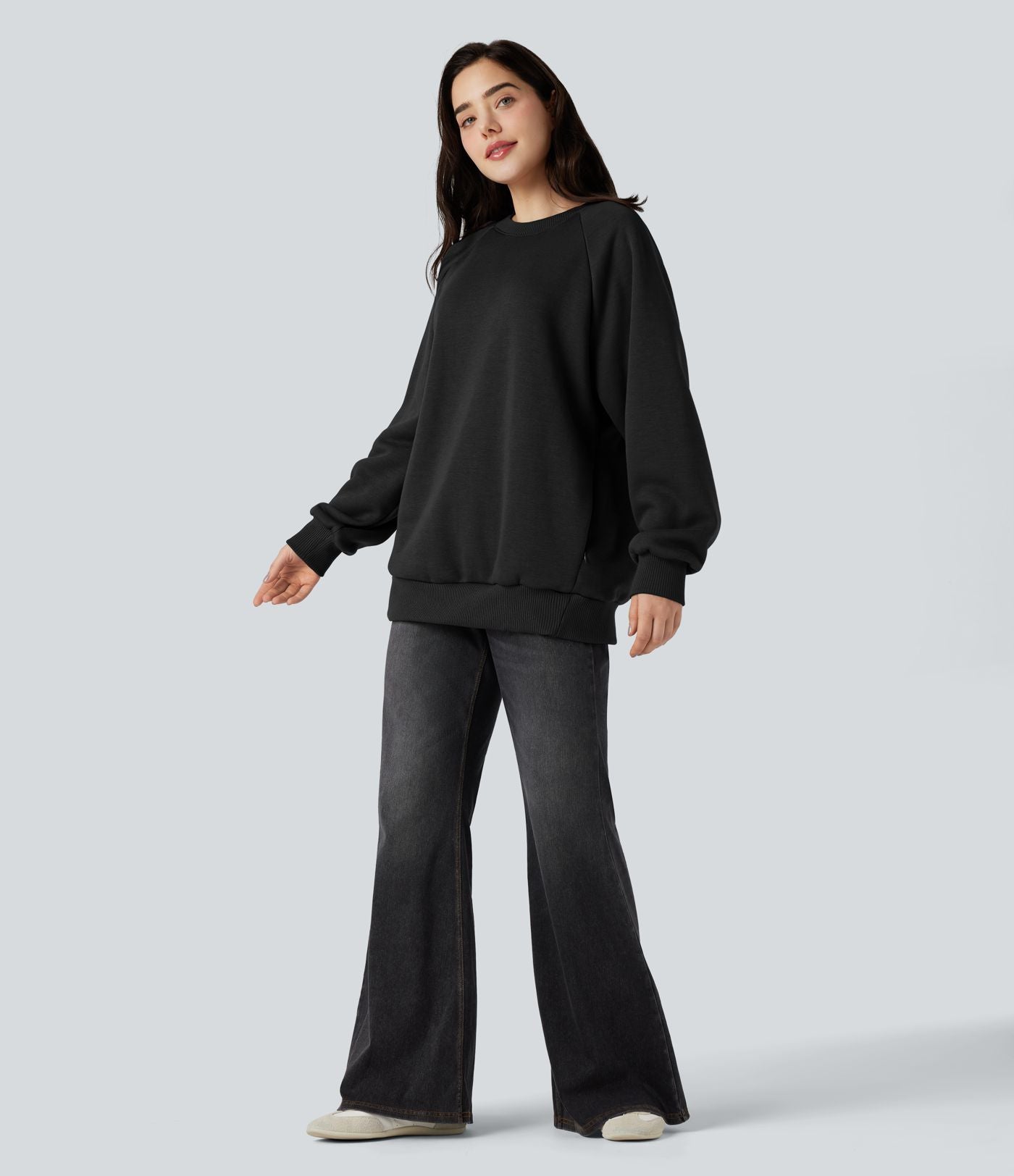 Sweat-shirt polaire oversize col rond manches longues avec poches