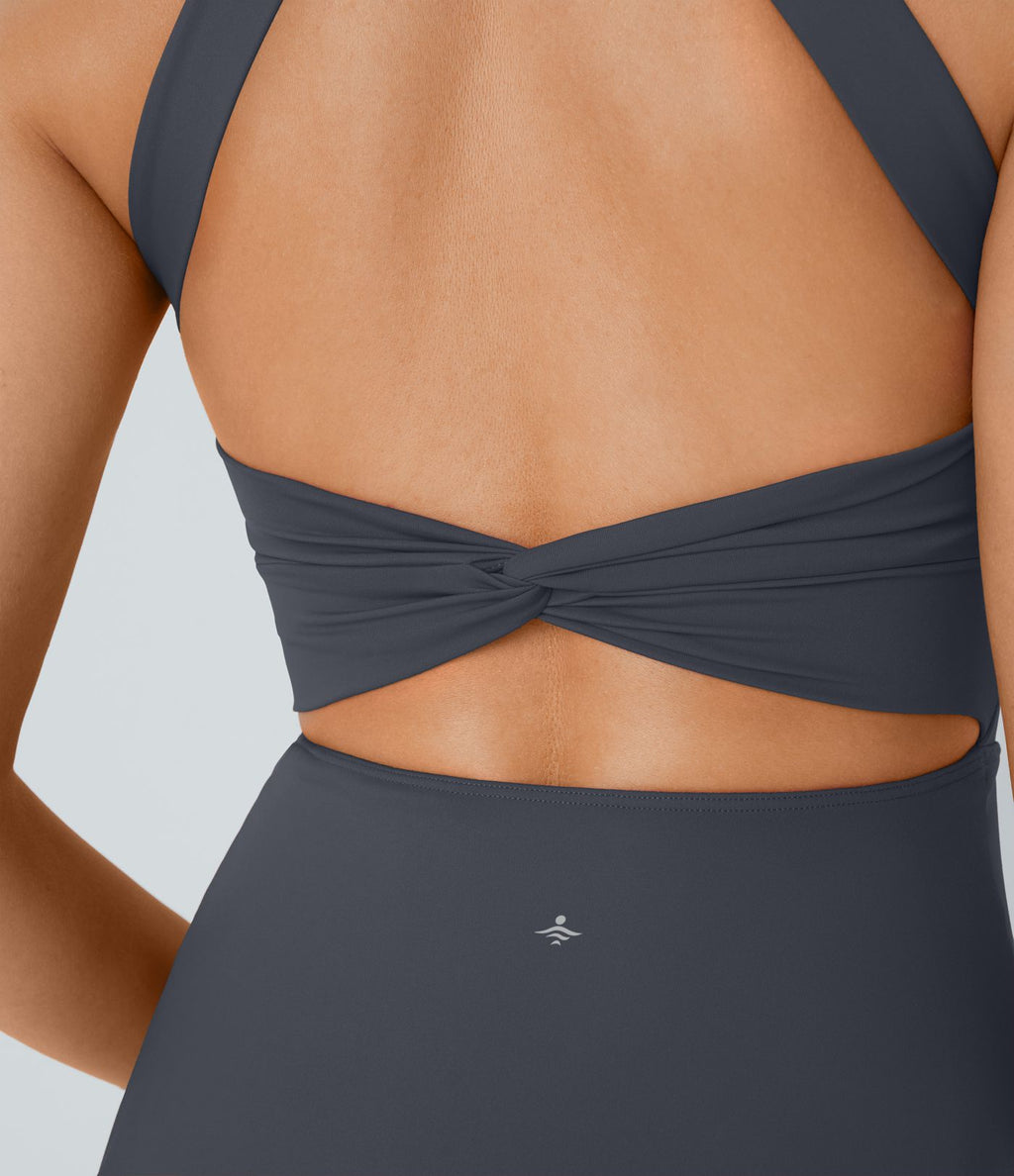 Robe de sport dos nu torsadée A-C