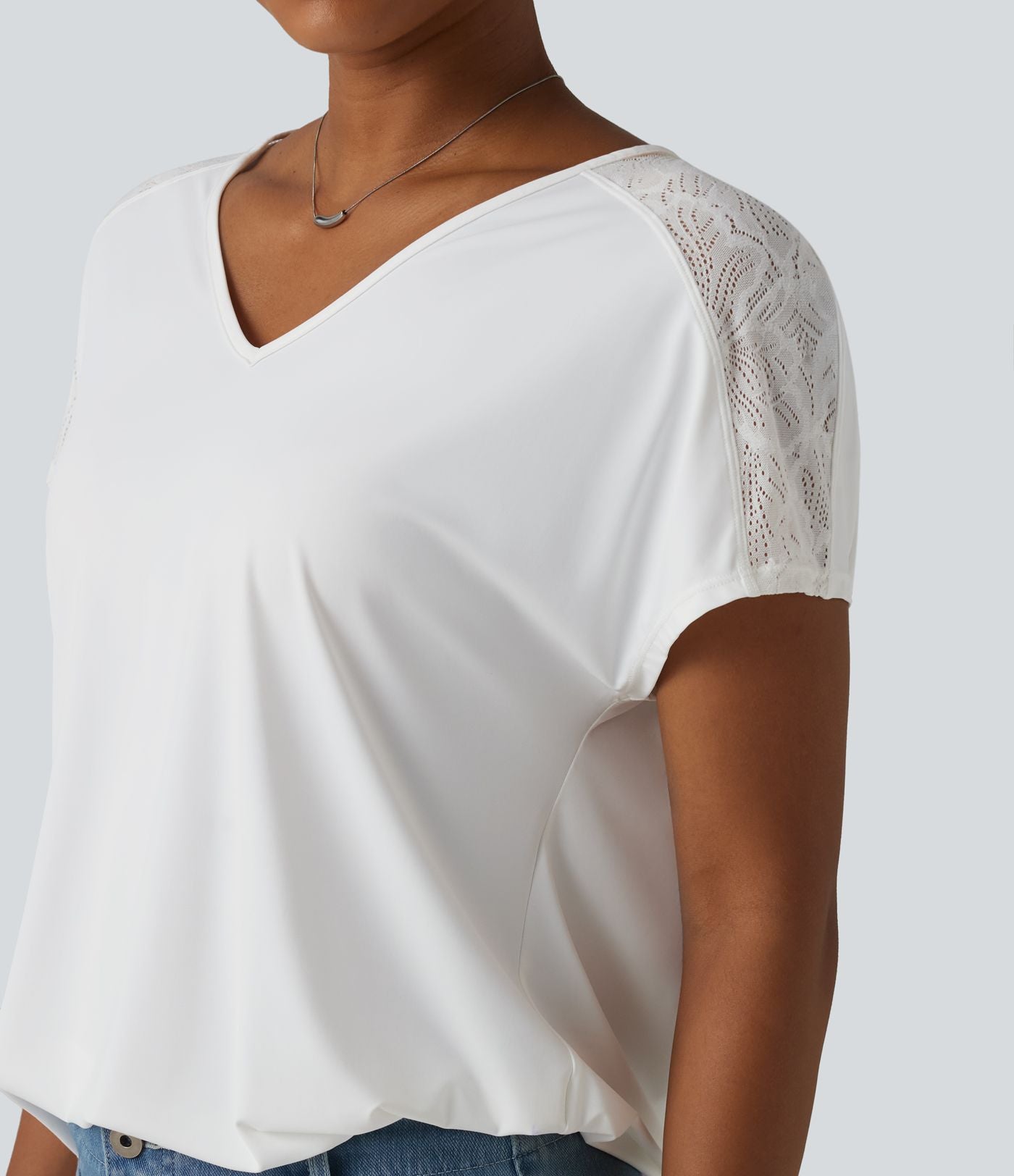 Haut décontracté col V manches chauve-souris courtes avec dentelle contrastée effet frais InstantCool séchage rapide, protection solaire UPF50+