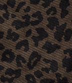 Jupe crayon mi-longue fendue velours côtelé imprimée léopard taille haute