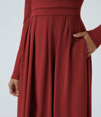 Robe longue décontractée à col montant, manches longues, plissée, avec poches latérales et coupe évasée